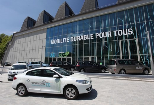 Renault Fluence elettrica - Test Drive - Fotogallery - 10